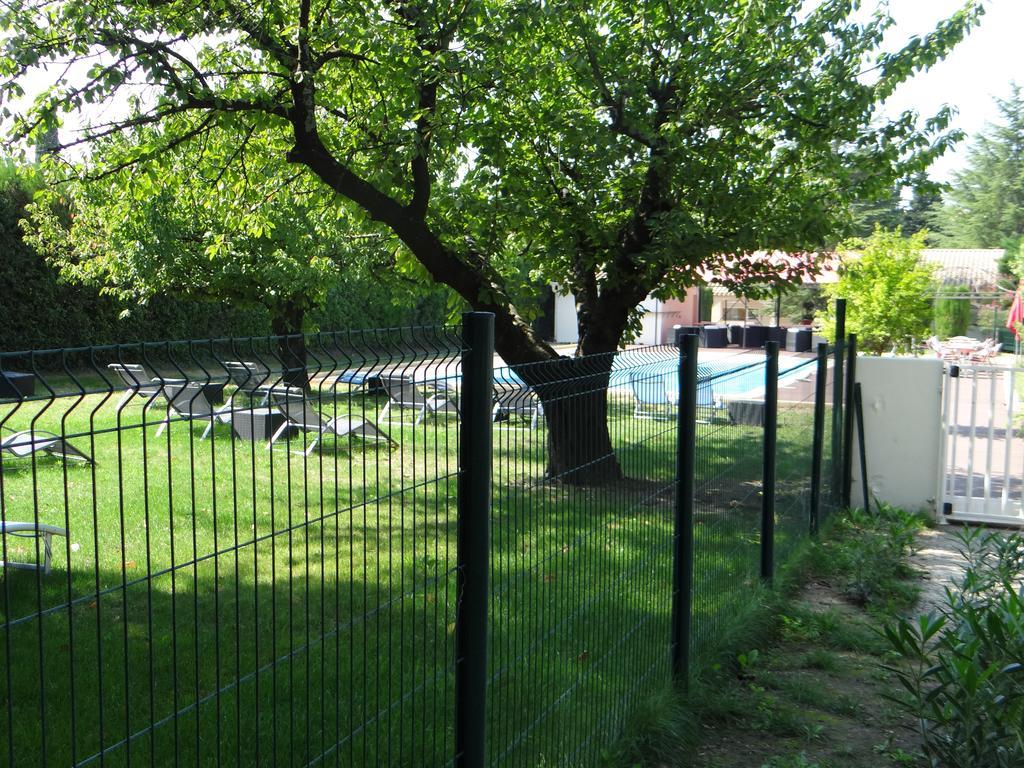 Domaine Du Val De Ceze Bagnols-sur-Cèze